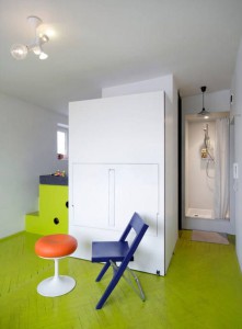 apart04 Tamka Apartment, a Cheerful and Playful Living Space