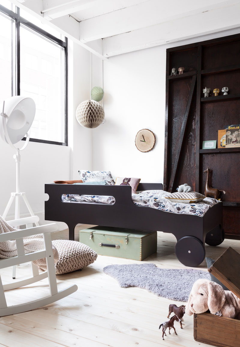 Cama infantil con ruedas de diseño Rafa-Kids, decoratualma - DTA