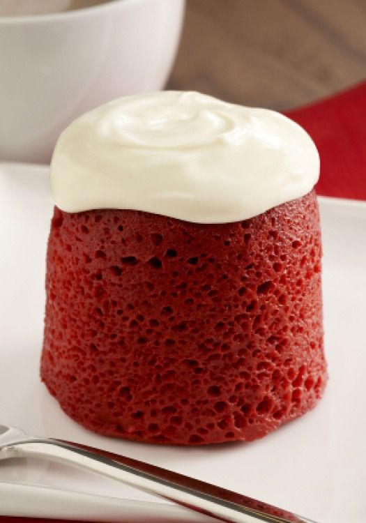 red velvet mug cake